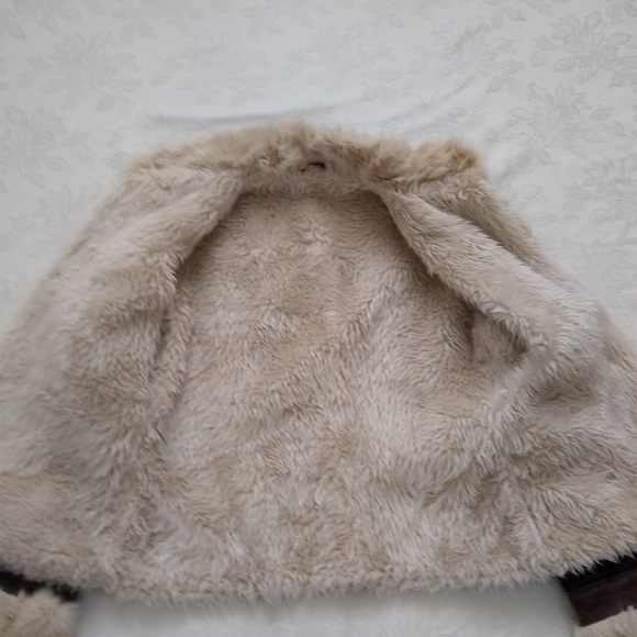 Vintage Brown and Cream Fur-Trimmed Jacket - Picture 2 of 9